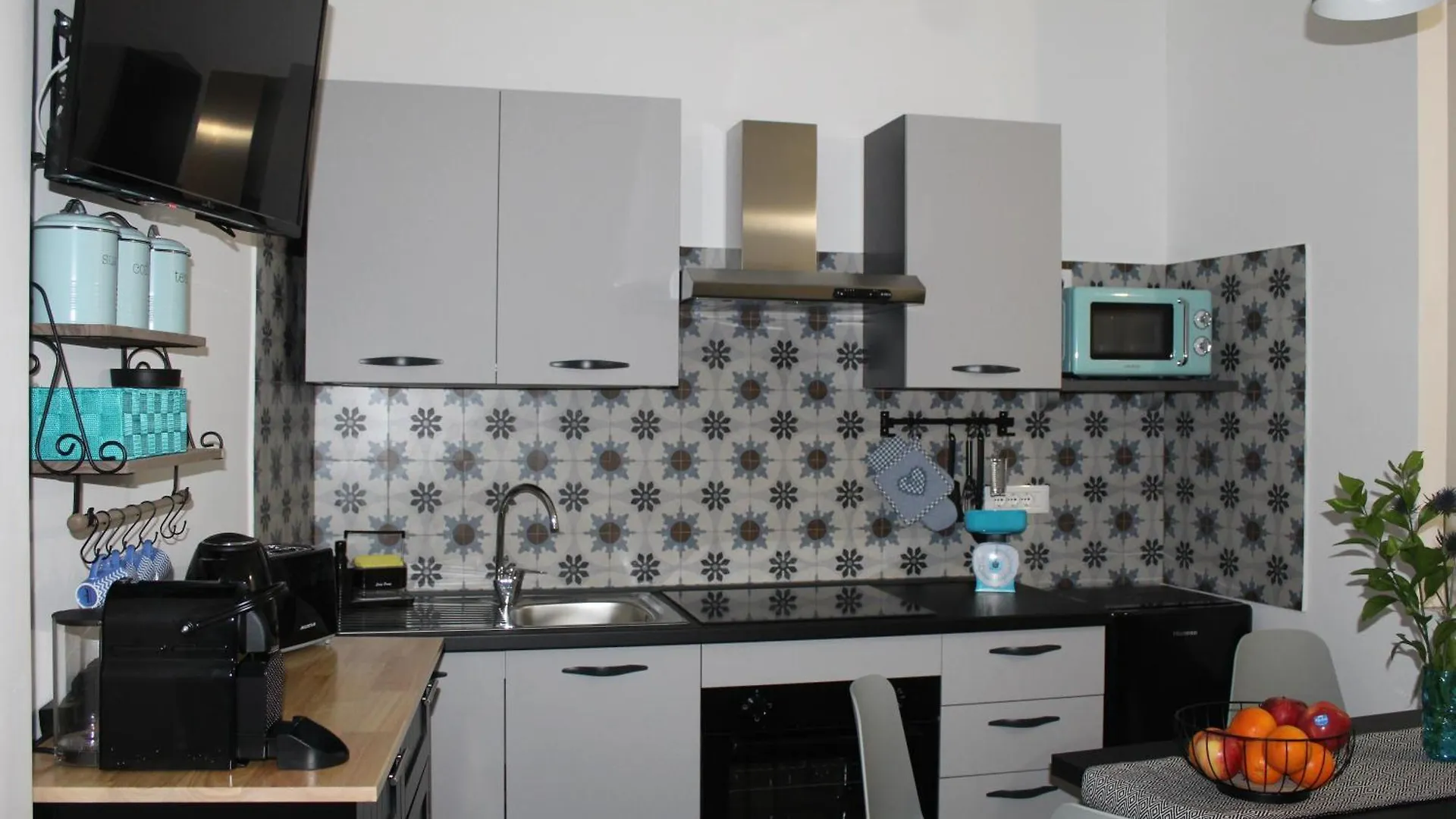 Appartamento Con Posto Auto Rocca Antica Sanremo